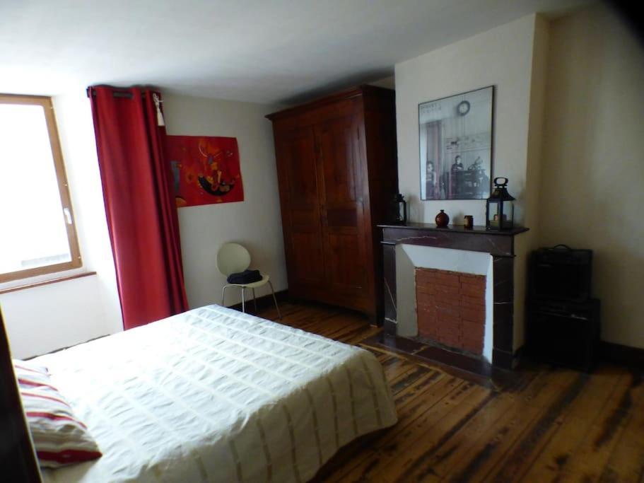 Maison Familiale Pour 8 Saint-Aventin Dış mekan fotoğraf