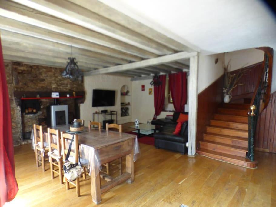 Maison Familiale Pour 8 Saint-Aventin Dış mekan fotoğraf
